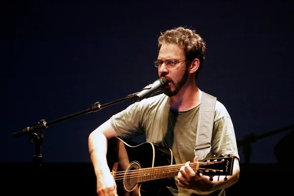 “Renato Russo – O Musical” volta a ser encenado em Brasília
