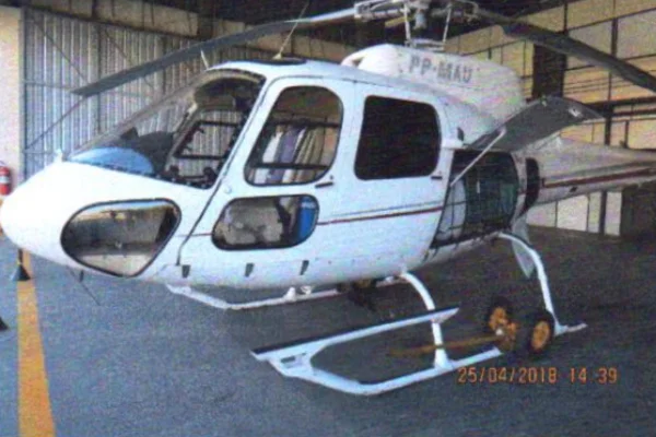 Helicóptero usado pelo PCC para transporte de cocaína