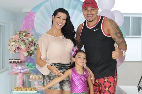 Filha de Ellen Cardoso e Naldo Benny