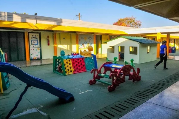Inauguração de escola no Areal, em Taguatinga