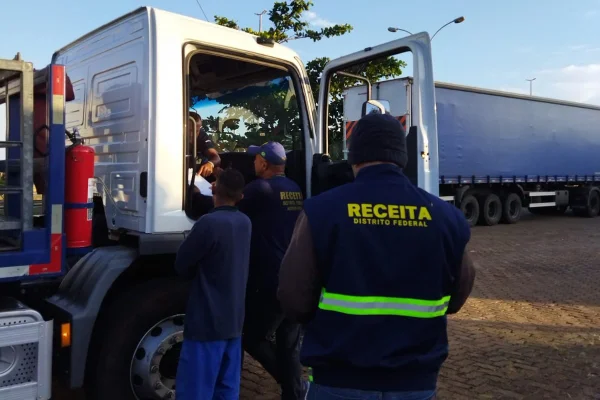 Receita do DF autua nove empresas por sonegação de R$ 158 mi em impostos