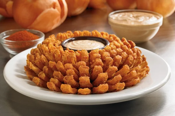 Outback oferece combos com chope liberado a partir de R$ 85
