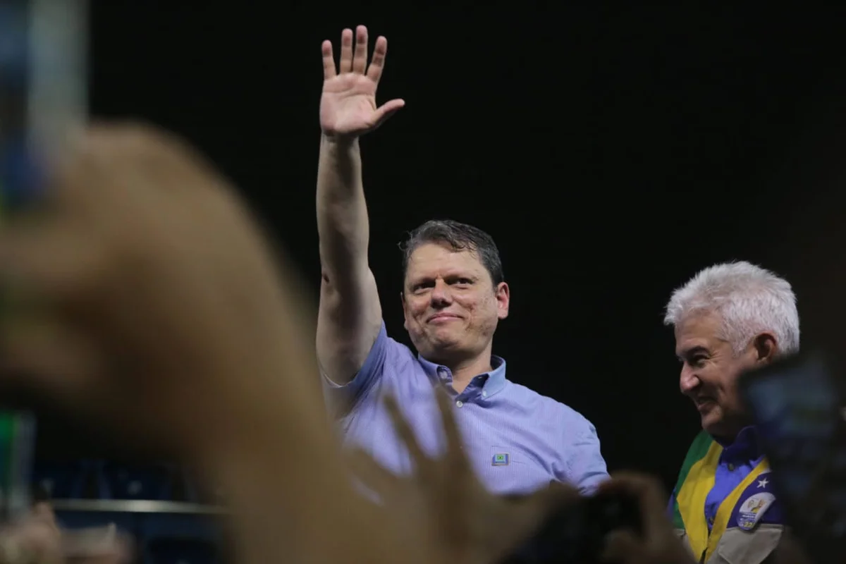 Convenção confirma Tarcísio como candidato à reeleição em SP