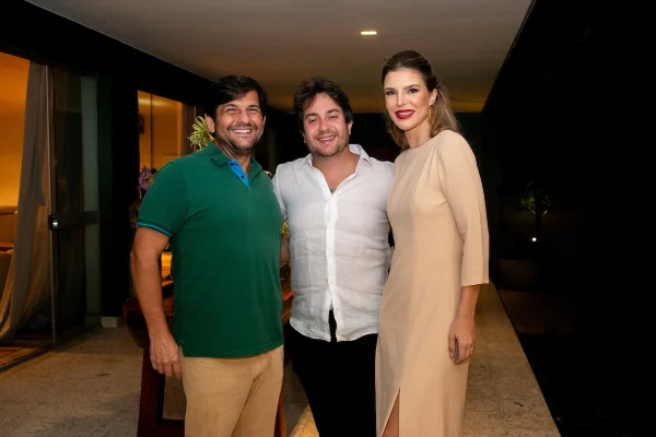 Jantar oferecido por Duda Portella Amorim para Ivan Rollemberg - Metrópoles