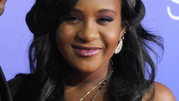 Ex-namorado é responsabilizado pela morte da filha de Whitney Houston