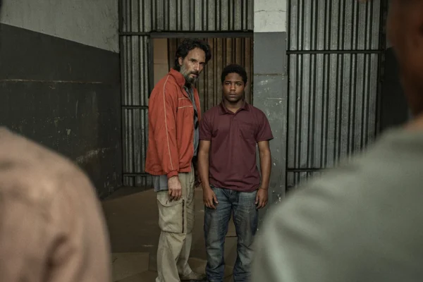 Netflix: 7 Prisioneiros, com Rodrigo Santoro, ganha data de estreia
