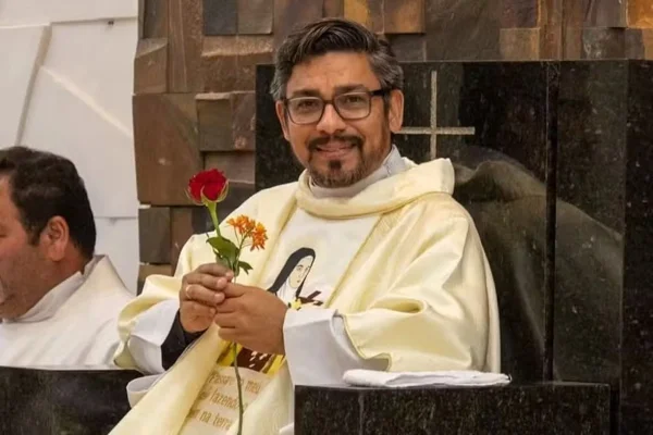 padre Alexsandro da Silva Lima