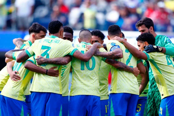 Brasil encara o Paraguai após tropeço na estreia da Copa América