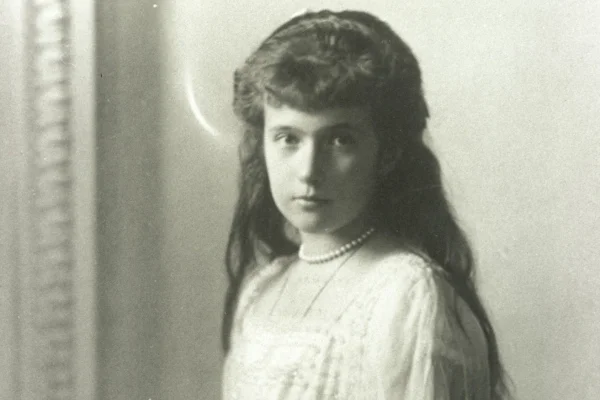 Princesa desaparecida: relembre a trágica vida de Anastasia Romanov