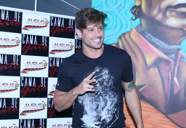 Dado Dolabella é solto após ser preso por não pagar pensão
