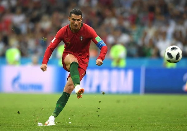 Com show de CR7, Portugal e Espanha empatam na Copa do Mundo: 3 x 3