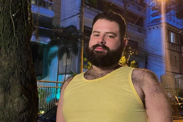 Imgem colorida mostra aluno bernardo paraiso estudante universitária que foi morto em tiroteio em seropédica - Metrópoles