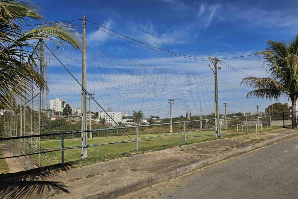 Campo de futebol em Luziânia