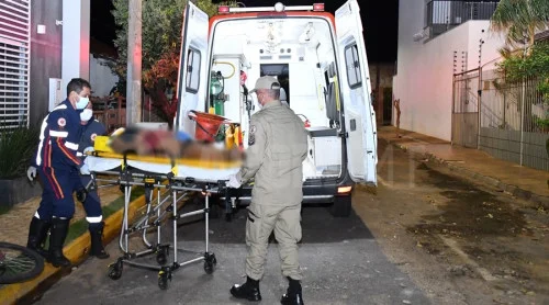 A mulher foi encaminhada para a Unidade de Pronto Atendimento em Rondonópolis