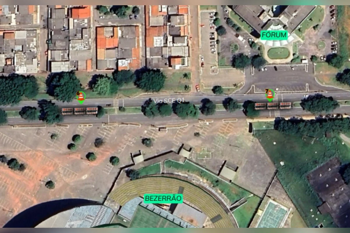 Os retornos próximos ao fórum e ao estádio serão bloqueados Os retornos próximos ao fórum e ao estádio serão bloqueados