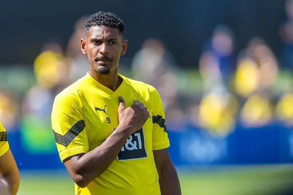 Foto colorida de Sebastien Haller