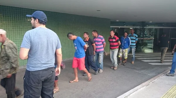 Polícia prende 27 pessoas por parcelamento irregular na Estrutural