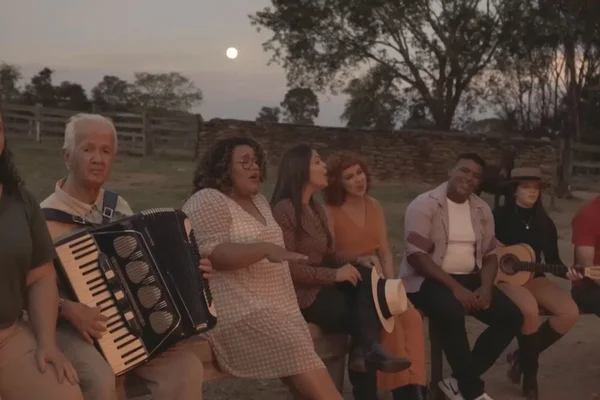 homenagem coro sinfonico anapolis marilia mendonça