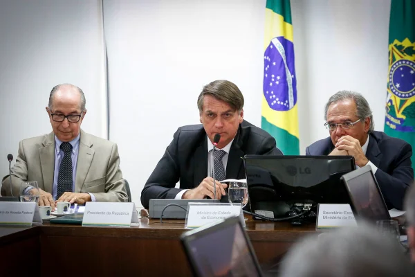 Análise: boquirroto por boquirroto, Guedes vale mais do que Cintra