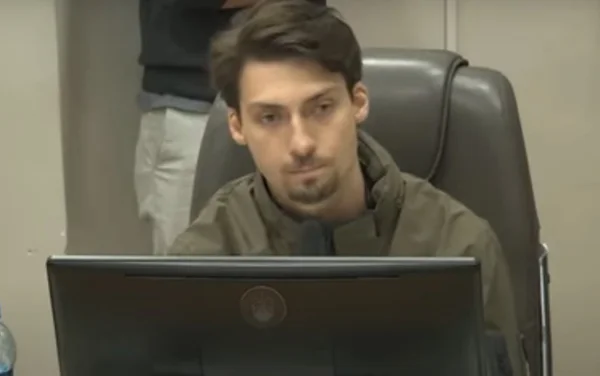 Jair Renan em sessão da Câmara Municipal