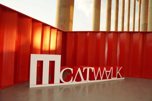 Metrópoles Catwalk