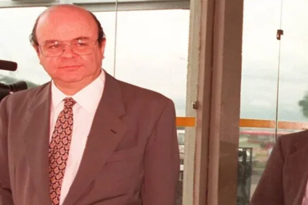 Imagem de Francisco Lopes, ex-diretor e ex-presidente do Banco Central - Metrópoles