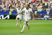 Inglaterra encara Gana buscando manter o embalo após vitória convincente na estreia da Copa do Mundo Inglaterra encara Gana buscando manter o embalo após vitória convincente na estreia da Copa do Mundo