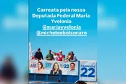 "Ela se acidentou, mas estamos aqui para levar sua voz e para que seu número seja ecoado em Valparaíso de Goiás", destacou Michelle em cima do trio elétrico "Ela se acidentou, mas estamos aqui para levar sua voz e para que seu número seja ecoado em Valparaíso de Goiás", destacou Michelle em cima do trio elétrico