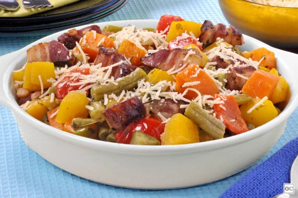 Refogado de legumes e bacon