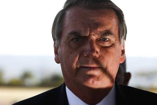 Bolsonaro recebe governadores e promete “a verdade sobre a Amazônia”