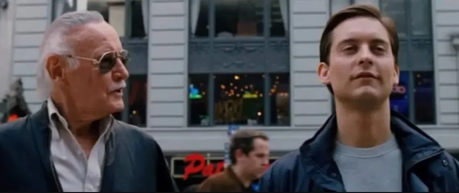 Homem-Aranha 3 (2007): Ele cruza com Peter Parker na Times Square no terceiro filme do herói Homem-Aranha 3 (2007): Ele cruza com Peter Parker na Times Square no terceiro filme do herói