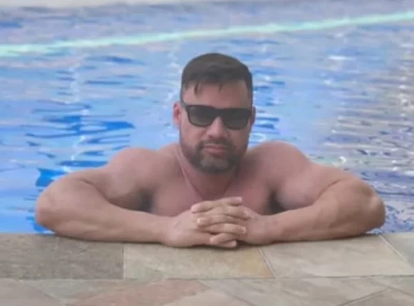 Galã do Tinder é preso em SP