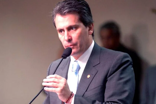 Ex-distrital Pedro Passos é condenado a oito anos de prisão por corrupção
