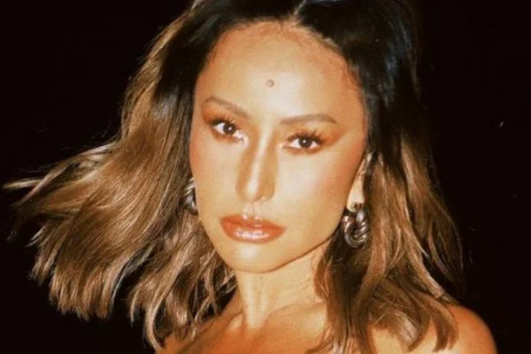 Sabrina Sato revela vício e desabafa: “Não posso romantizar isso”