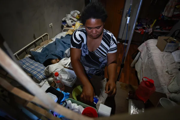 Defesa Civil vê risco de colapso em casa de Samambaia após rachaduras - destaque galeria