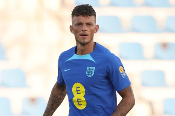 ben white fora da copa