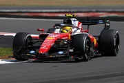 Lewis Hamilton a bordo da Ferrari. Lewis Hamilton a bordo da Ferrari.