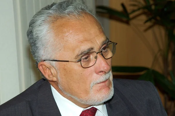 jose genoino