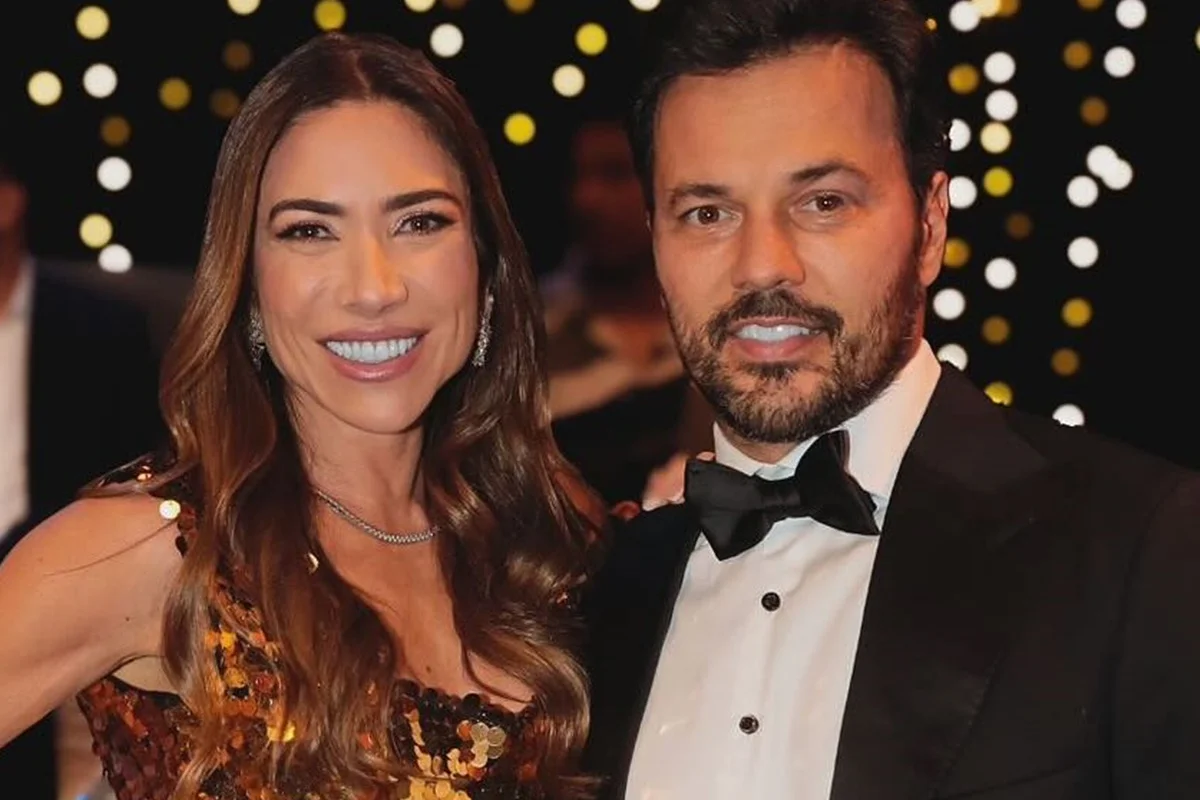 Patrícia Abravanel e Fábio Faria faz pose para o Instagram Patrícia Abravanel e Fábio Faria faz pose para o Instagram