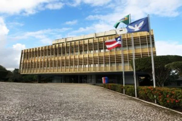 Arrecadação tributária da Bahia teve queda real de 3,2% em 2020