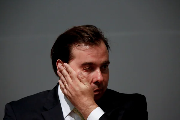 Maia sobre votação da Previdência: parlamento não tem 320 liberais
