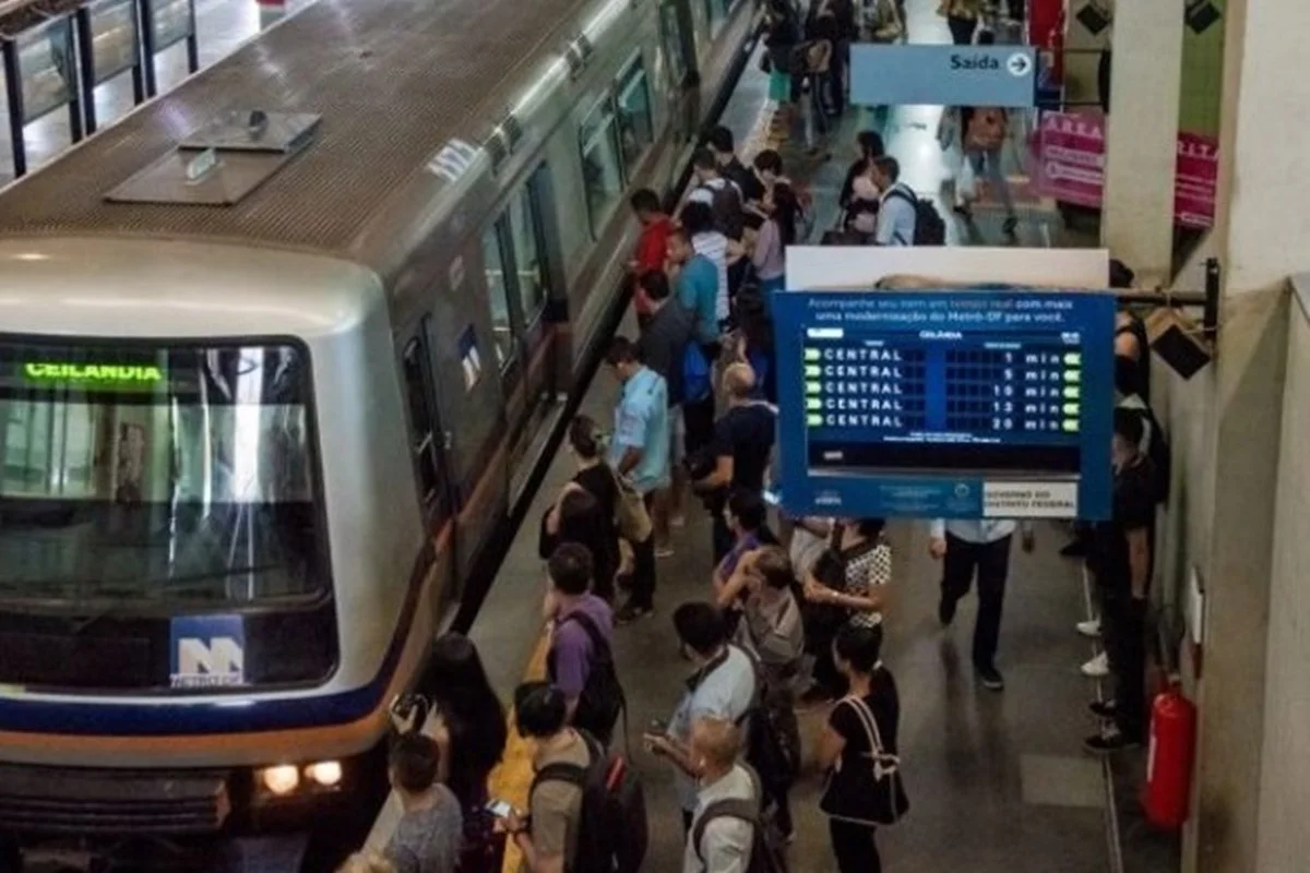 Metrô - Metrópoles