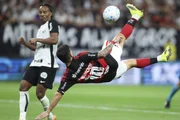 Corinthians e Flamengo se enfrentaram pelo Brasileirão Corinthians e Flamengo se enfrentaram pelo Brasileirão