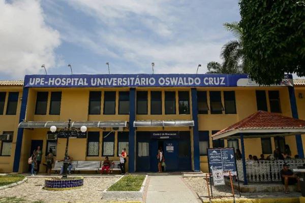Hospital onde morreu a mulher que contraiu raiva humana após ser mordida por sagui - Metrópoles