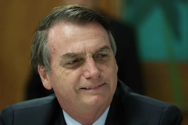 Bolsonaro faz piada sobre ser “misógino” e relembra que é réu no STF