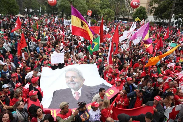 PT deve manter pré-candidatura do ex-presidente Lula ao Planalto