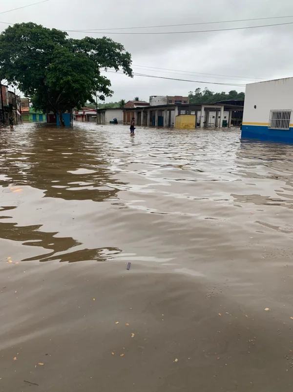 Bahia aceitará ajuda de países mesmo sem permissão do governo federal