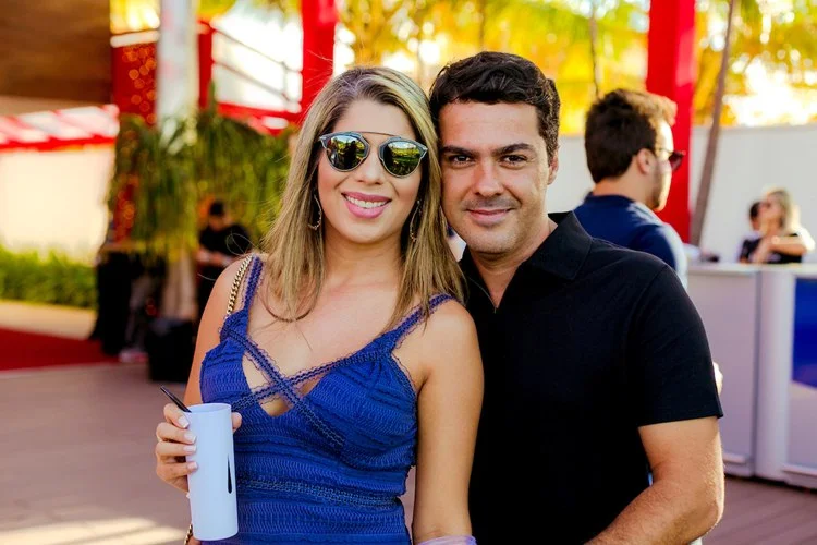 Cristiane Fontes e Fernandinho Cristiane Fontes e Fernandinho