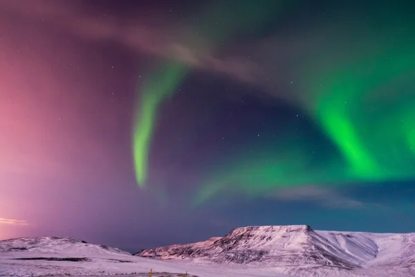 Aurora boreal em Reykjavik