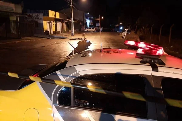 Jovem morre com tiro de calibre 12 em Curitiba